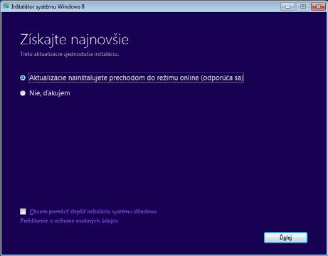 inštalačného disku Inštalácia systému Windows 8 sa načítava.