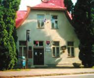 20. NEMŠOVÁ (1) Pamätná tabuľa, venovaná pamiatke na oslobodenie mesta v apríli 1945, je umiestnená na budove mestského