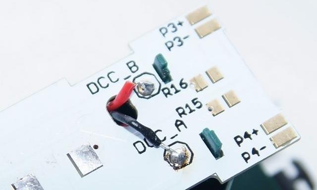 LED osvetlenie rýchlikových a osobných vozňov Y/B70 Kuehn a Tillig v mierke TT, ktoré je vhodné ako