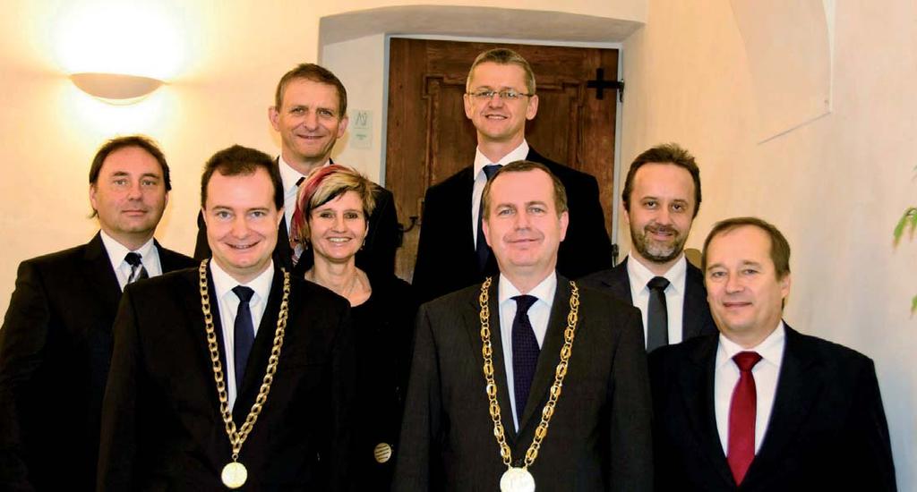 Úvodní slovo děkana provodných akcí, například mezinárodní workshop analytické chemie Trendy v přípravě vzorku a setkání mladých farmaceutických chemiků Paul Ehrlich Med- Chem Euro-PhD Network.