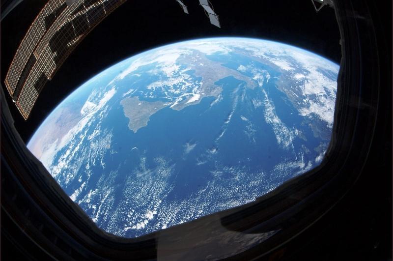 Sicílie a Etna, pořízená astronautem ESA Paolo