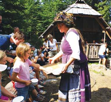 Najbolj zanimivo in zabavno hišo ima zagotovo prebrisani Vitranc. Tudi jaz bi imel namesto stopnic tobogan.