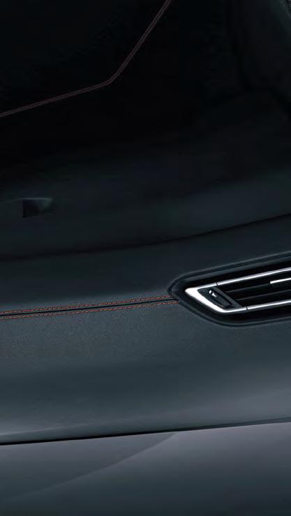 Čistý a prepracovaný interiér nového PEUGEOT 308 vás očarí.