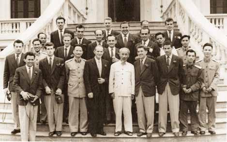 22 Mistrovství 70 let armádního republiky vrcholového družstev sportu v atletice 1948 2018 Mistrovství republiky Jubilanti družstev armádního v atletice sportu 23 Závodili na Dálném východě V
