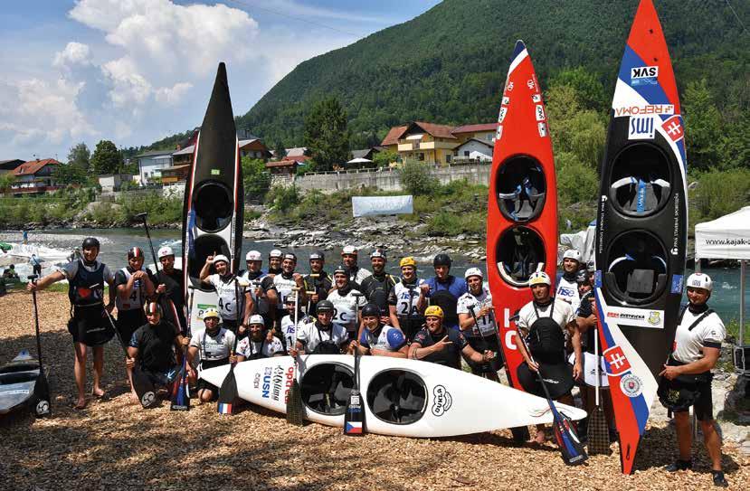 10 Vodní slalom mistrovství Evropy 11 Výlov ze Sávy Slalomový kanál ve slovinském Tacenu na řece Sávě není mezi řadou vodních slalomářů příliš oblíben kvůli často se měnící vodě, po evropském