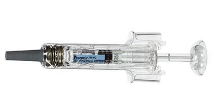 Obrázek 7: Fragmin Zdroj: (http://www.pfizerinjectables.ca/en/product/15/37/fragmin/2-500-iu-2-ml-syringe/0/1, staženo 21.3.2013) 1.