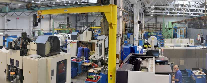 VÝROBA PŘÍMOČARÝCH HYDROMOTORŮ Výrobní park skupiny Charvát obsahuje přes 60 CNC strojů a 30 konvenčních strojů, technologie galvanických povrchových ochran a tepelného zpracování kovů.