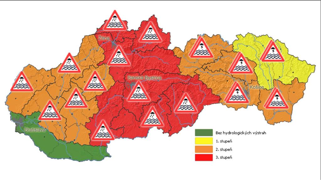 86 Povodňová situácia v rámci prvej odtokovej vlny vrcholila 6.5., kedy bola pre celé územie západného Slovenska platná výstraha 2. stupňa na povodne z trvalých zrážok (obr. 47). Obr.