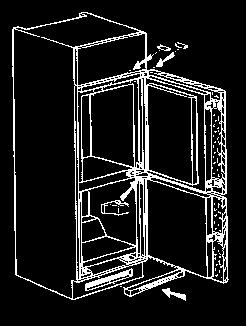 dveřím skříňky (A) zafixujte chladničku do skříňky v