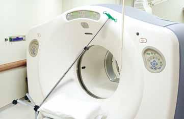 Automatické infuzní systémy Elektromagnetické rušení způsobené pumpami může negativně ovlivnit kvalitu výsledných snímků MRI.