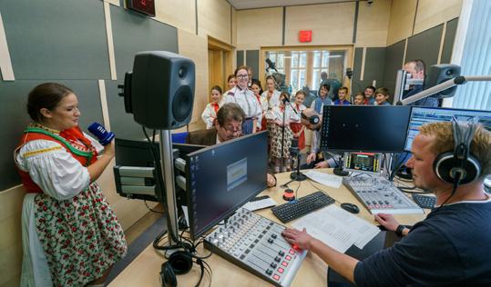 4.3.12.2. Okruh posluchačů a poslechovost Struktura posluchačů ve srovnání se strukturou populace příloha č. 5a Poslechovost podle výzkumu Radio Projekt za 2. 3. čtvrtletí 2017 příloha č.