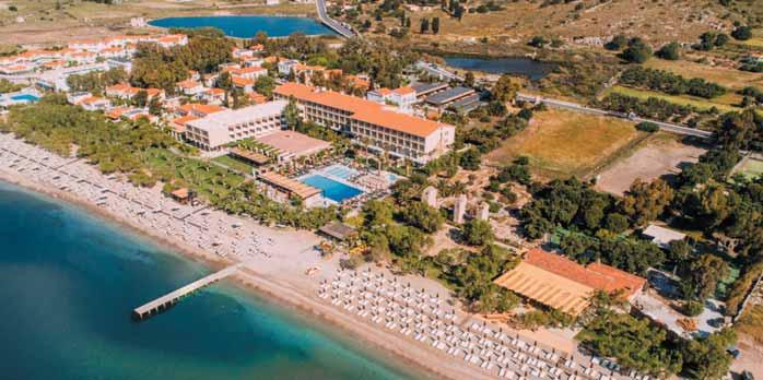 SAMOS PYTHAGORION Doryssa Seaside Resort Hotel Polopenze / možnost dokoupení all inclusive Akce repeaters Dítě za výhodnou cenu I pro náročné Pro všechny generace Přímo u pláže Út, Pá Počet nocí: 7