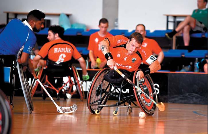 36 SPORT Sportovní talent s adrenalinem v krvi Ohlédnu-li se čtvrtstoletí dozadu, nemohu zapomenout na jednoho z největších miláčků vychovatelů pražského Jedličkova ústavu a zároveň velkého rebela a
