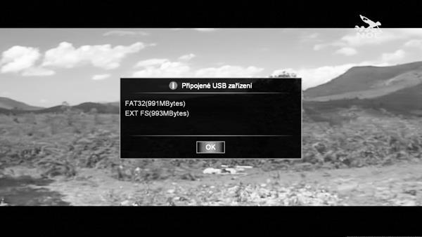 3) Vložte kód PIN (výchozí kód je 0000 ) 4) Váš disk USB je připraven pro záznam. 7.6. HISTORIE A PŘEDCHOZÍ KANÁ LY K dispozici je funkce sledování dříve sledovaných pořadů.