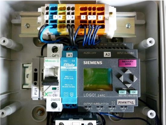 2.2. Elektrická zapojení Rozmístění elektronických prvků Svorky: Přívod 230V, MAINS: Turbína, AIR BLOWING ENGINE: