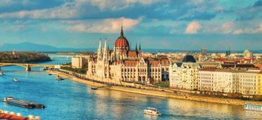 Objevíte kouzlo vznešeného Visegrádu a zatouláte se do posvátné Ostřihomi. Dunajský víkend Vás osvěží, potěší a rozšíří Vaše obzory. 1.