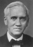 Alexander Fleming (1881-1955) skotský bakteriolog Když se v září roku 1928 vrátil z dovolené, našel neumyté misky, ve kterých pěstoval bakterie.