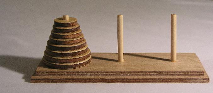 Kdy naopak vítězí rozděl a panuj Problém Hanojských věží - přesun N disků z tyče A na tyč B pomocí tyče C. http://www.mathsisfun.com/games/hanoi_solver.