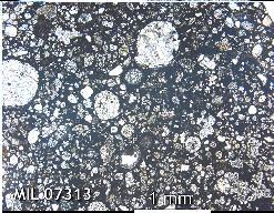 Chondrulové agregáty meteoritu.