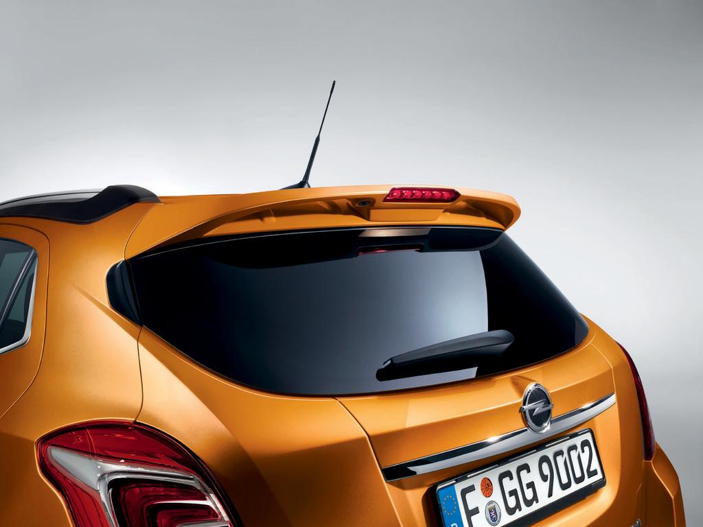 2. 3. 4. 1. Střešní spoiler OPC 1. Elegance a aerodynamika.