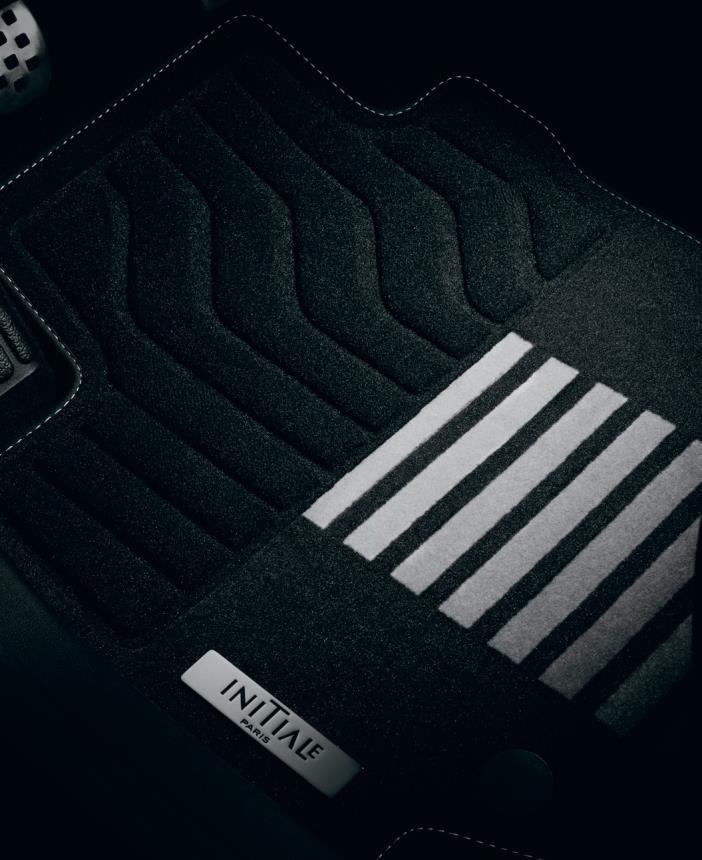 03 Textilné koberce Premium Life &Zen Unikátny dizajn. Koberce, ktoré presne padnú do vášho nového vozidla Renault CAPTUR.