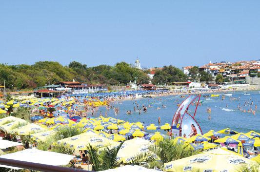 Sozopol HOTEL SELENa NA PLÁŽI Popis a poloha: Príjemný hotel Selena v blízkosti starobylých archeologických vykopávok, krásnych prírodných