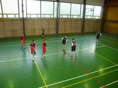 přátelská utkání a sportovní turnaje, které se uskutečňují mezi českobudějovickými domovy mládeže. Domov mládeže zorganizoval ve šk.