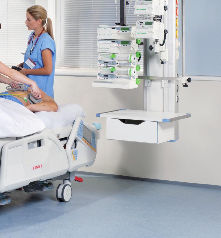 Méně plicních komplikací díky automatické laterální terapii (ALT ) Rychlejší mobilizace pomocí madla Mobi-Lift Koncepce postranic, bed exit alarm (BEA) a brzdy i-brake omezují riziko pádu Pacient