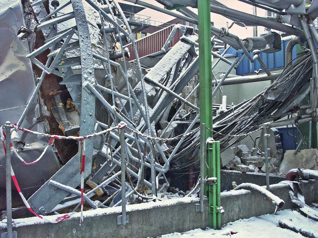 7 Příručka pro hodnocení rizik v malých a středních podnicích Nebezpečí spojená s výbuchy Identifikace a hodnocení