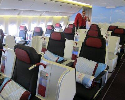 Užívajte si komfort v business class, exkluzívnu lóžu na letisku v Dubaji a let na palube Airbusu A 380.