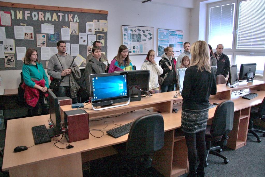 Střední škola zemědělská a veterinární Lanškroun V závěru školního roku bylo vedením školy rozhodnuto o změně připojení školy k internetu.