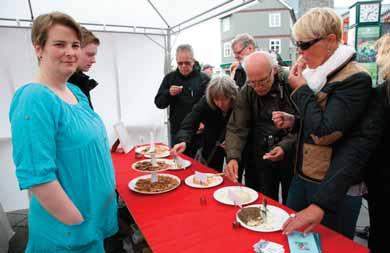 Auk þess er það hluti af ræktunarmarkmiðinu að varðveita hin ýmsu séreinkenni íslensku sauðkindarinnar. Þetta eru allmargir eiginleikar sem við þurfum að taka tillit til svo árangur náist.