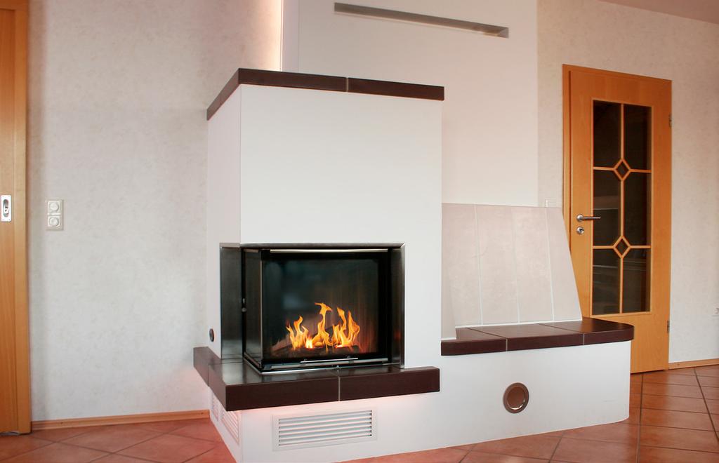 SILCAHEAT 600C odolává tepelnému šoku, dá se precizně opracovat a přes svou výbornou teplotní vodivost má jen malou teplotní roztažnost. Tato krbová stavební deska samozřejmě neobsahuje azbest.