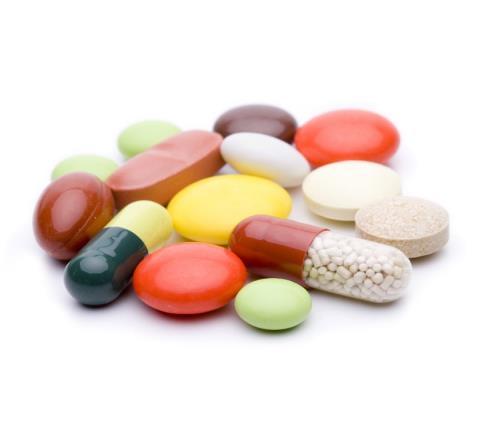 Léky uvolňující histamin nebo inhibující aktivitu DAO H2 blokátory (cimetidin) bronchodilatancia (aminofylin) antihypertenziva (verapamil) antibiotika (cefal, k.
