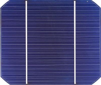 Fotovoltaické články,pozostávajúce z buniek, sú zoskupené do fotovoltaických panelov rôznych veľkostí a výkonu a sú základom