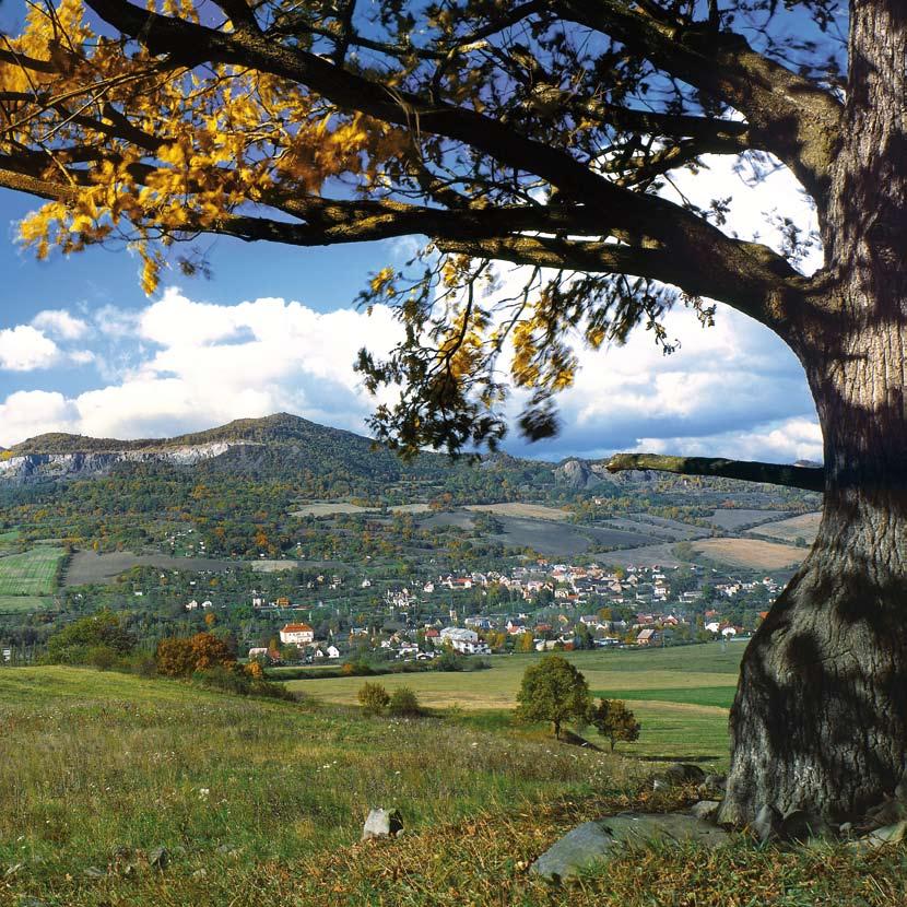 České středohoří Massif central de Bohême Město Ústí nad Labem leží v srdci chráněné krajinné oblasti České středohoří.
