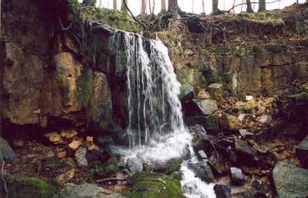 Photo 9: The main step of the Žebrácký Waterfall on a bench of Cenomanian quartzose sandstone is aminy the highest and most attractive waterfall steps in