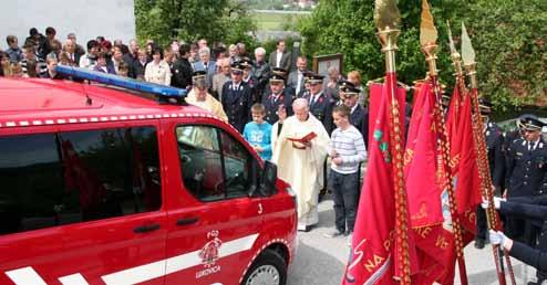 maja spet vidimo na prvomajski budnici 2015, do takrat pa varno v prometu. Drago Juteršek Tako so se tudi letos člani in simpatizerji AMD Lukovica odpeljali na tradicionalno prvomajsko budnico.