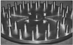 Typy zařízení Nárazový kolíkový mlýn Rozmělňuje materiál mezi kolíky upevněných na rychle se