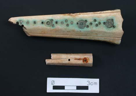 ANNO 1613. Objekt zřejmě opět zaniká okolo poloviny 18. století, společně s funkcí čtvercové odpadní jímky severně od zmiňovaného sklepa a studny v severozápadní části zkoumané plochy.