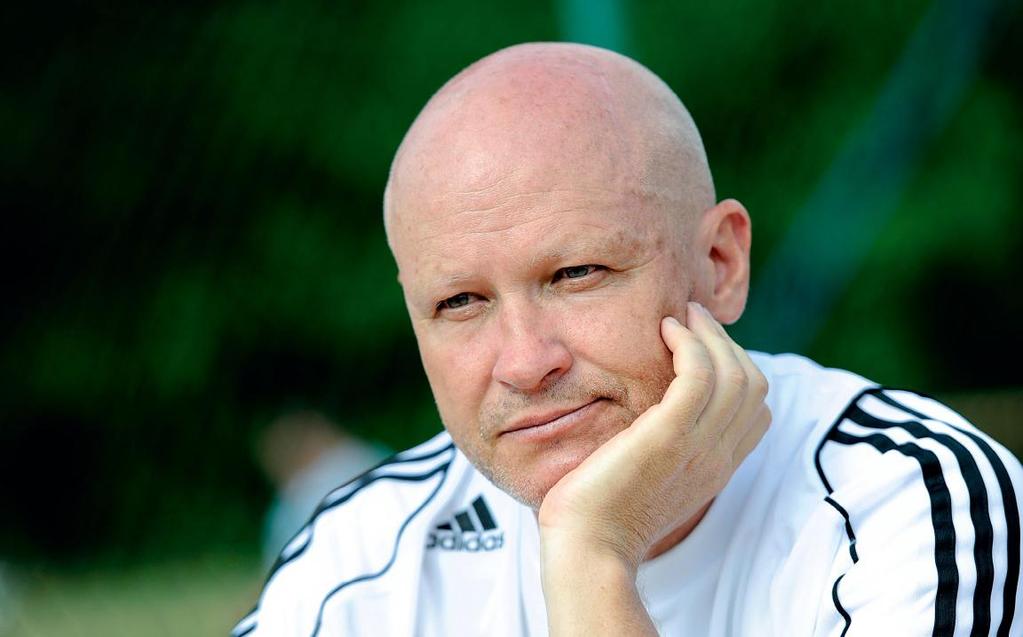 rozhovor Ivan Hašek toho má ve fotbalovém životopisu spoustu. Vedl domácí svaz, trénoval reprezentaci i arabské kluby, zahrál si japonskou a francouzskou ligu, sbíral tituly ve Spartě.