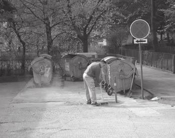 V. ročník máj 2011 číslo 5 7 Na občanov podnet Vzťah občan verzus miestny úrad prináša svoje ovocie aj v prípade kritických podnetov. Na ilustráciu aprílový podnet a reakcia MÚ.
