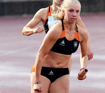 Lucie DOMSKÁ (4x100 m) born: 13. 10. 1993 Šumperk club: Univerzitní sportovní klub Praha coach: Tomáš Vykydal PB: 100 m - 11.72/2018 2018: 100 m - 11.