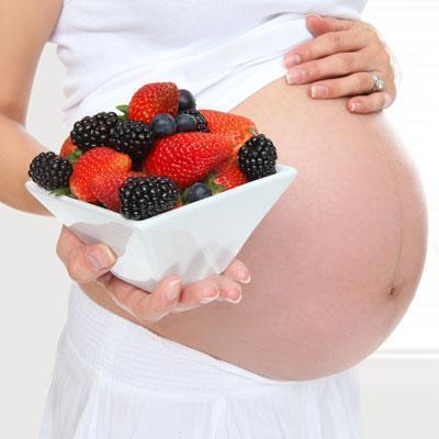 Období těhotenství a kojení V těhotenství je důležité, aby se matka správně stravovala, nejen pro její zdraví, ale hlavně pro zdraví dítěte a jeho správný vývoj.
