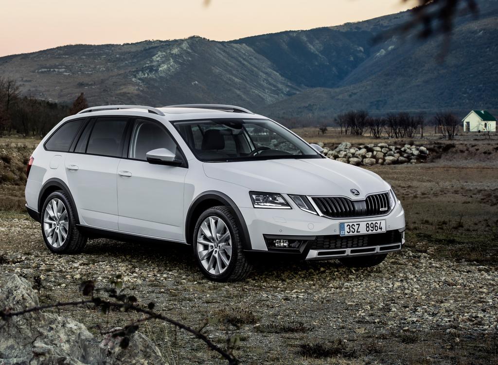 NOVÁ ŠKODA Octavia Scout 1 NOVÁ ŠKODA OCTAVIA CENÍK NOVÁ OCTAVIA COMBI MOTORIZACE Komb. spotřeba [l/100 km] Komb.