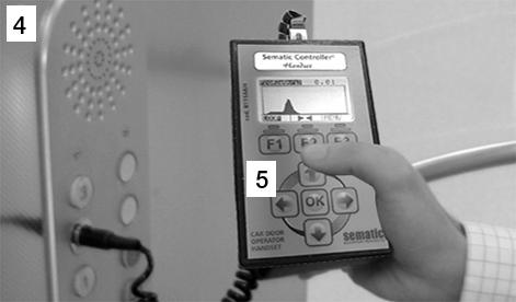 (volitelné příslušenství s 8místnou klávesnicí a displejem, které může být připojeno k modulu prostřednictvím konektoru RJ45).