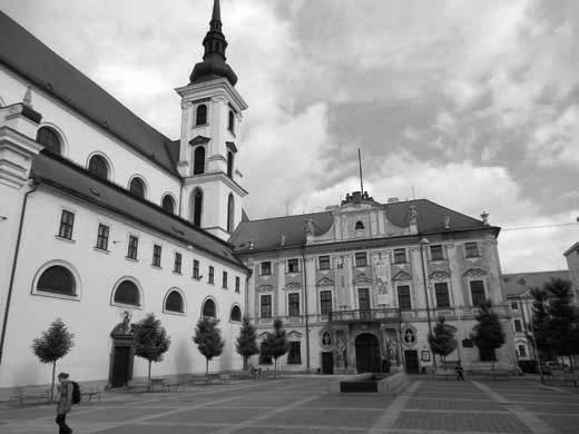 Bohužel přítomnost operačního systému se nepříznivě projevuje i na spotřebě: pokud fotoaparát jen uspíte, podobně jako svůj mobil,