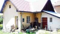 i. holodom novost. Uhrovec, strecha, okna, m.
