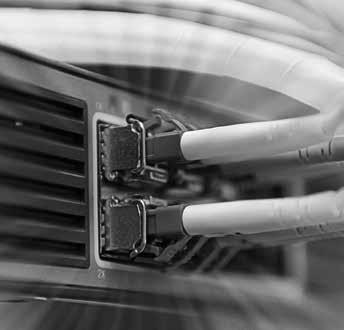 Chytřejší technologie ŠKÁLOVATELNÁ ARCHITEKTURA Implementace škálovatelné automatizační architektury poskytuje flexibilitu pro realizaci různých aplikací při velmi konkurenceschopných nákladech a