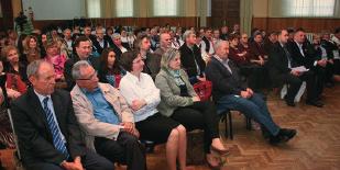 Osnovana Češka beseda Osijek Osijek je 27. ožujka 2014. postao sjedište najmlađe i najistočnije udruge češke manjine Češke besede Osijek.